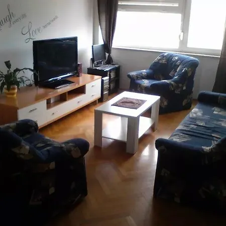 Lucy Apartman